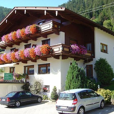 Gästehaus Emberger Mayrhofen Exterior foto