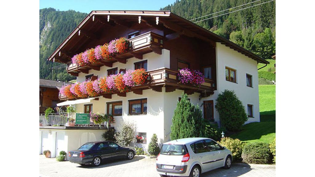 Gästehaus Emberger Mayrhofen Exterior foto