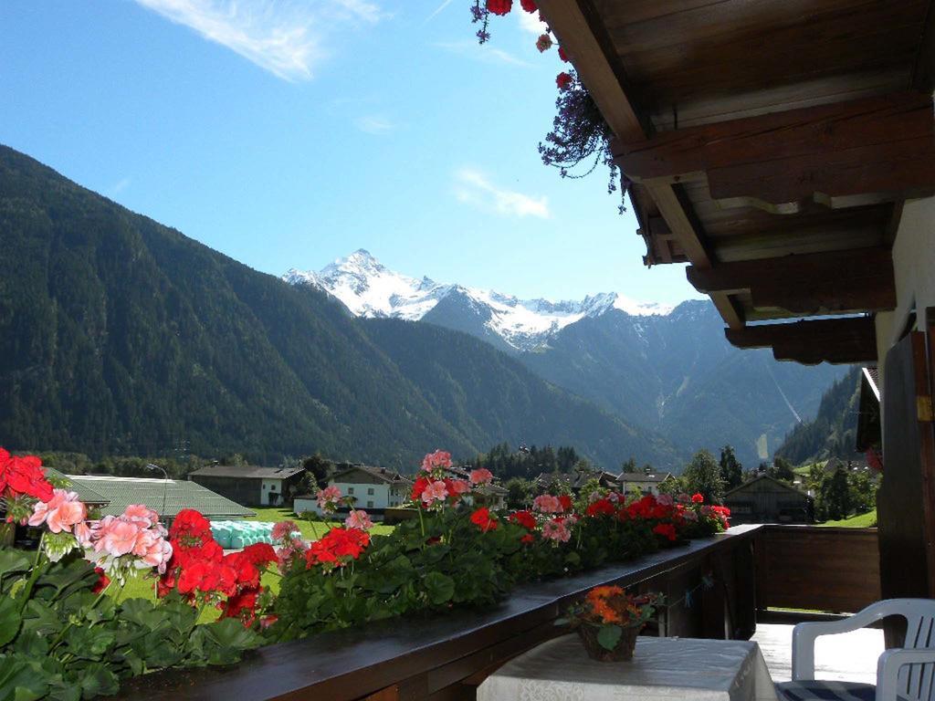 Gästehaus Emberger Mayrhofen Exterior foto